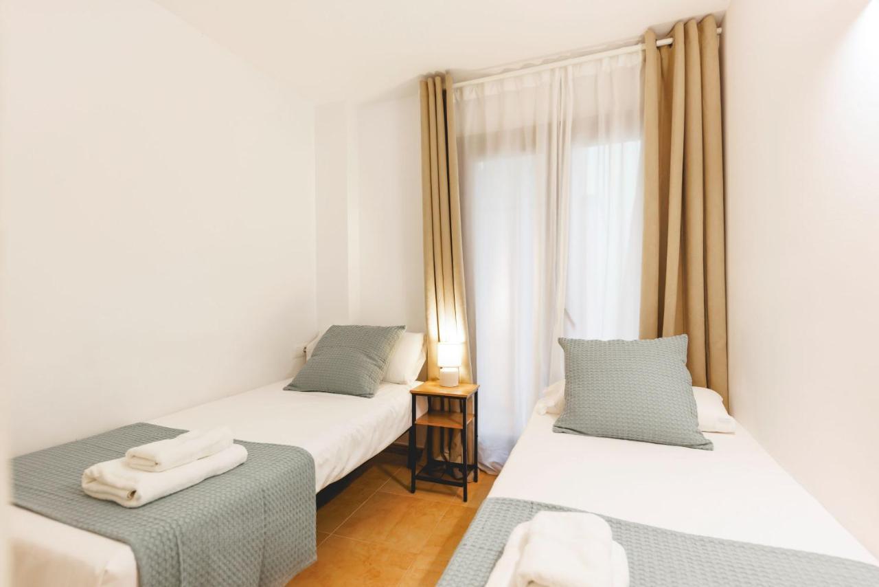 Bravissimo Placa Catalunya, 2-Bedroom Apartment With Terrace Gerona Buitenkant foto